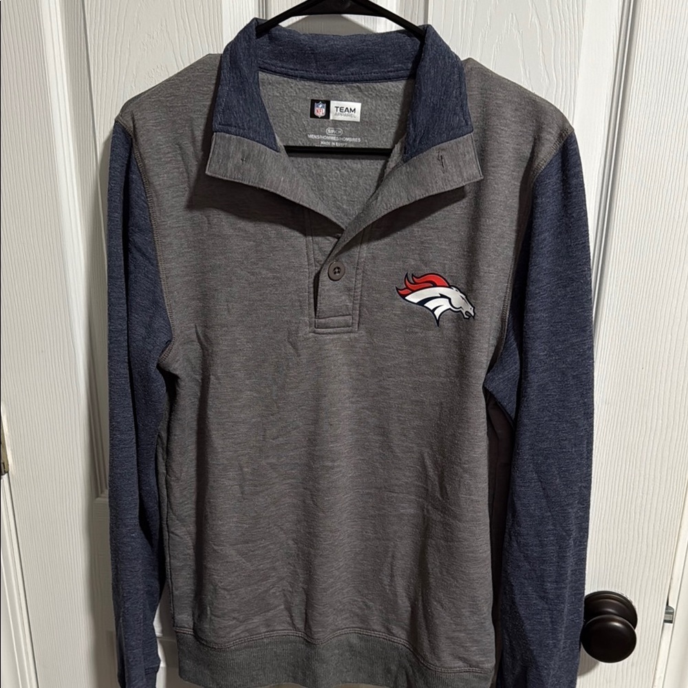 Denver BRONCOS Men's Gray and Blue Pullover Shirt Sz s